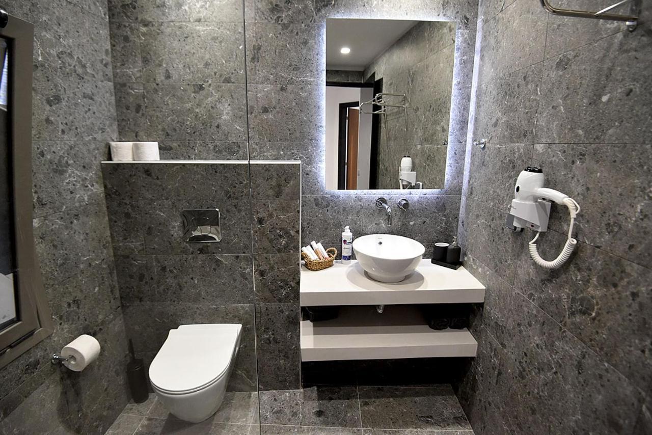 Apartment Rose N Stone, Prince, Luxury Tinos