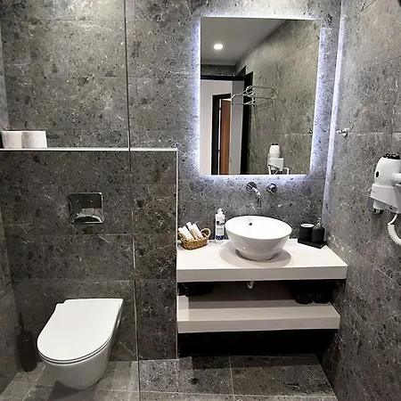 Rose N Stone, Prince, Luxury Houses Тинос Экстерьер фото